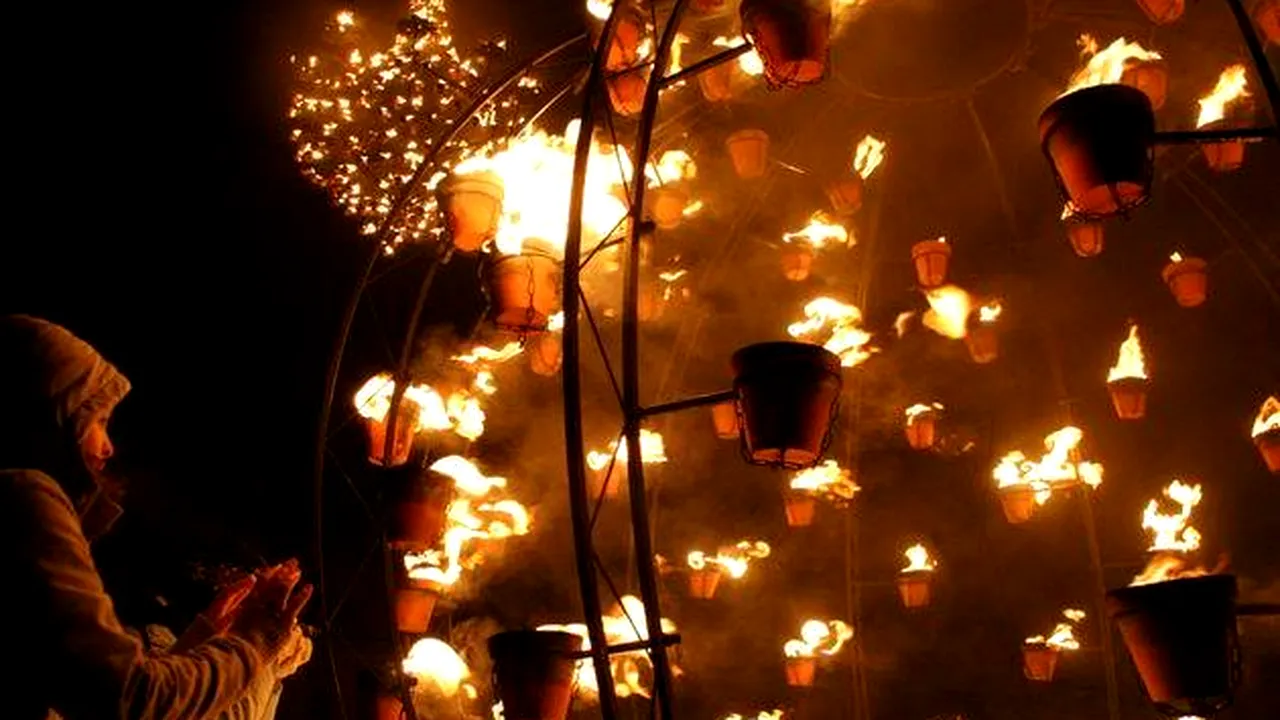 Joi, 29 noiembrie 2007 / 15:35:22 - Sibiu e Capitală Culturală Europeană - spectacole, artişti străini, 50 de milioane de euro cheltuiţi şi un milion de turişti