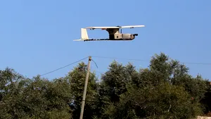 Arabia Saudită a doborât o dronă plină cu explozibil lansată de insurgenţii huthi din Yemen 