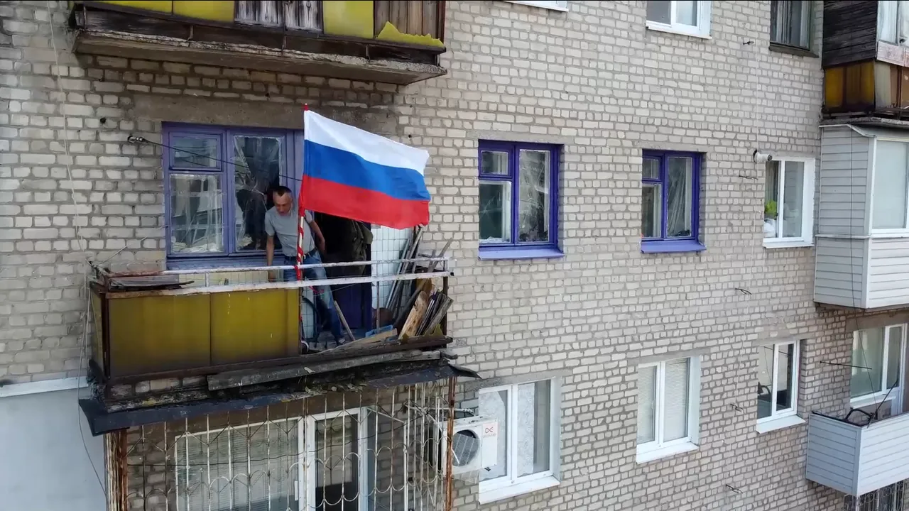 Separatiştii din Luhansk organizează referendum de urgenţă pentru alipirea la Rusia. A fost anunţată data