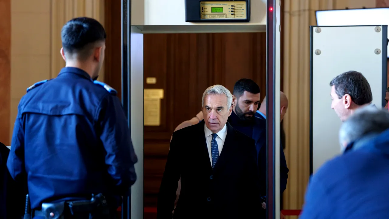 Călin Georgescu e audiat în calitate de suspect. Surse: Este bănuit de iniţierea unei organizaţii fasciste pentru destructurarea ordinii constituţionale şi finanţare ilegală