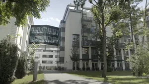 O inimă de România în mijlocul Vienei. De ce aleg mii de români să se trateze la Wiener Privatklinik?