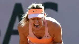 Maria Şarapova s-a calificat în finala turneului de la Roland Garros