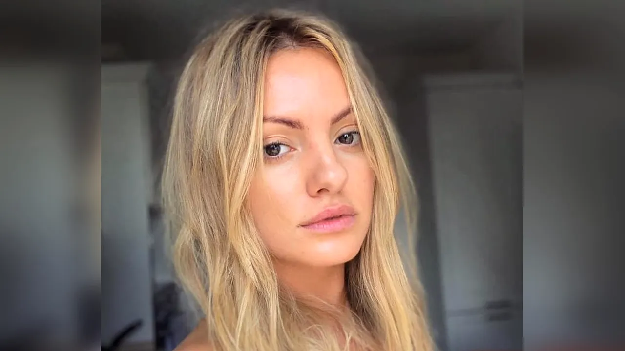 Alexandra Stan susţine campania „Ajutăm Împreună” cu Arhiepiscopia Tomisului şi Primăria Constanţa