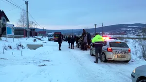 Accident rutier la Săftica între un autocar şi o altă maşină. O persoană a fost rănită