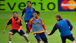 Rădoi şi Chivu ar putea să nu evolueze în partida cu Italia