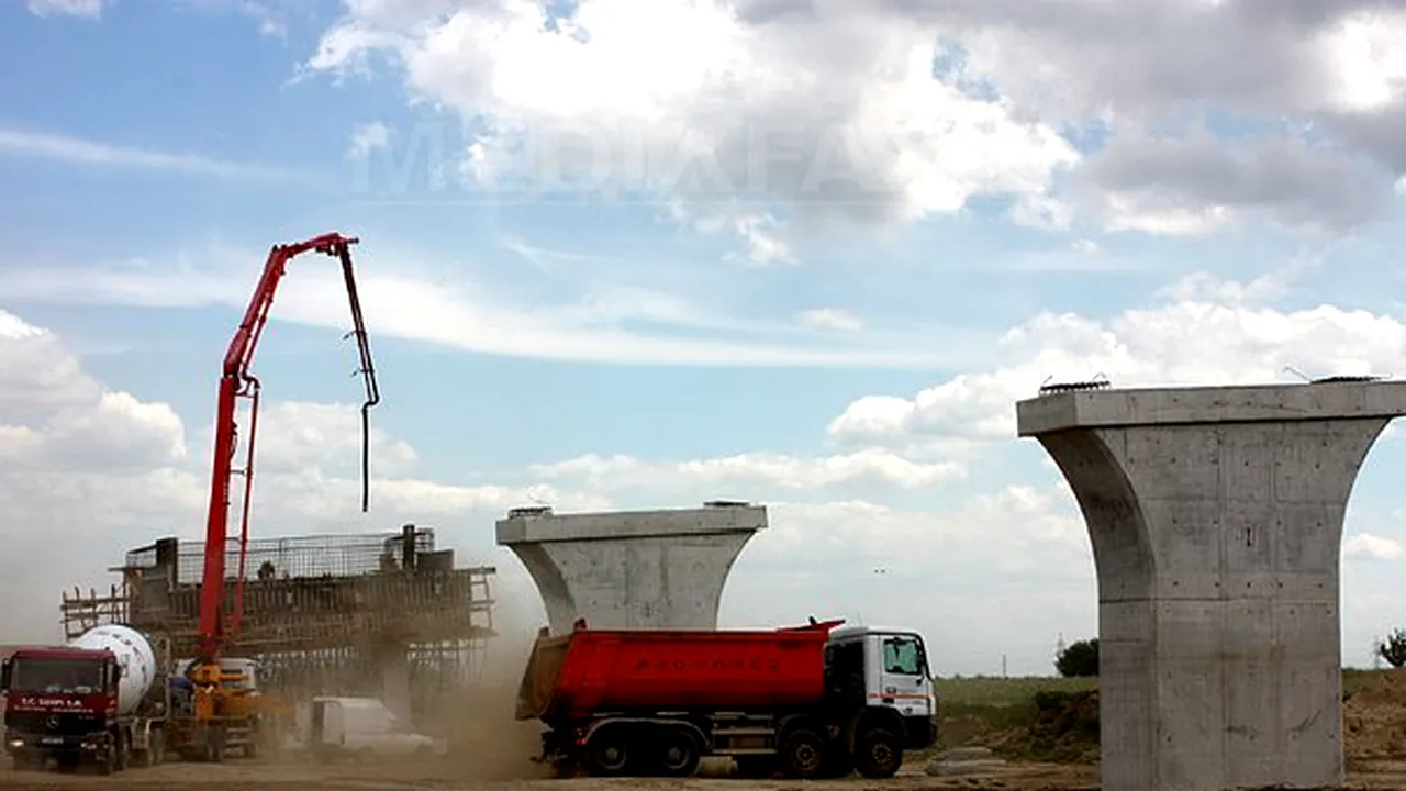 Ministerul Transporturilor va da în judecată constructorul podului Calafat-Vidin