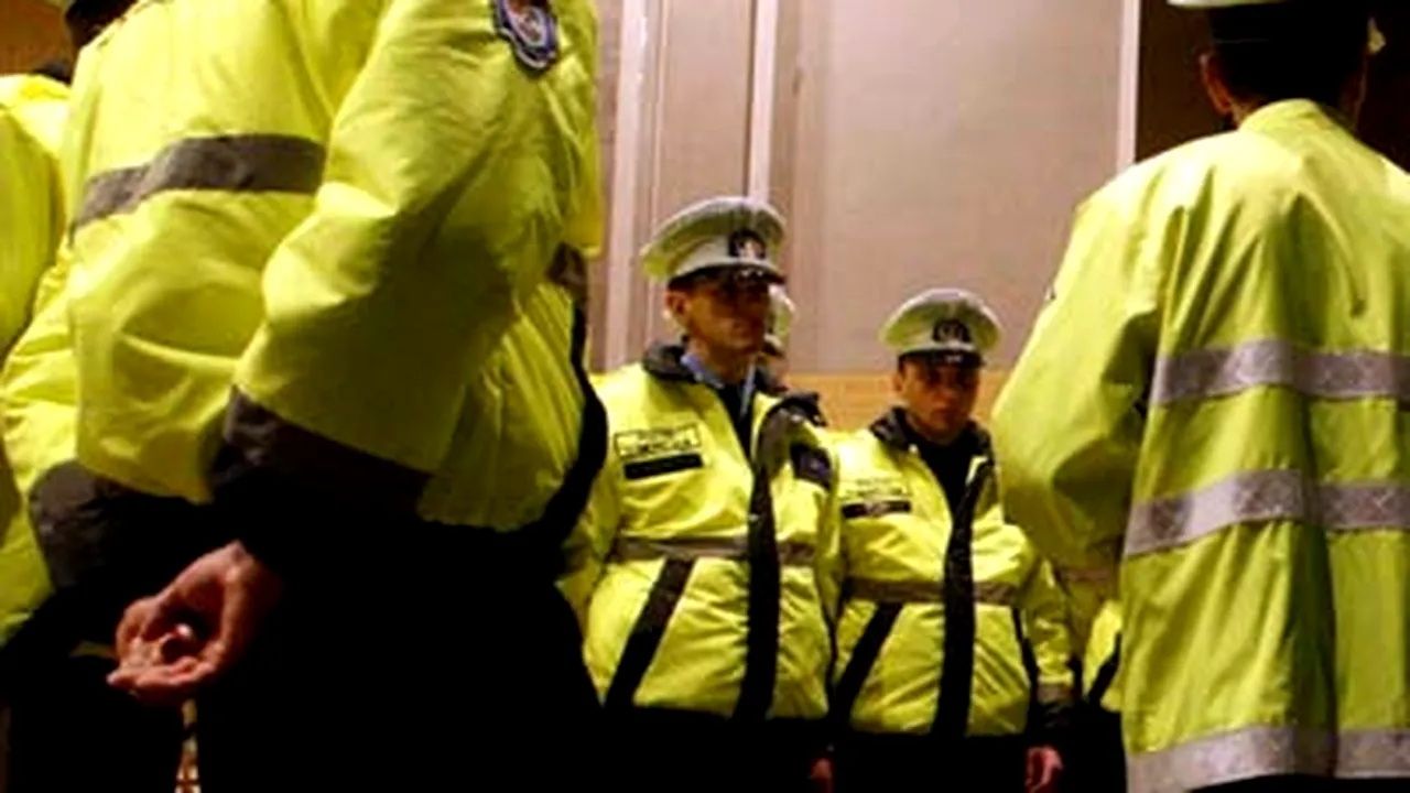 Aproape 200 de poliţişti comunitari se pregătesc să dirijeze traficul în Capitală
