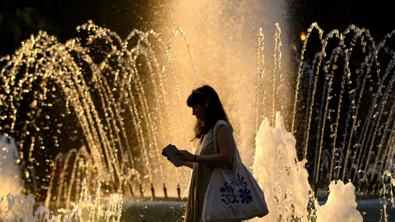 Vremea, călduroasă în București. Marți, Cod galben de caniculă și nopți tropicale