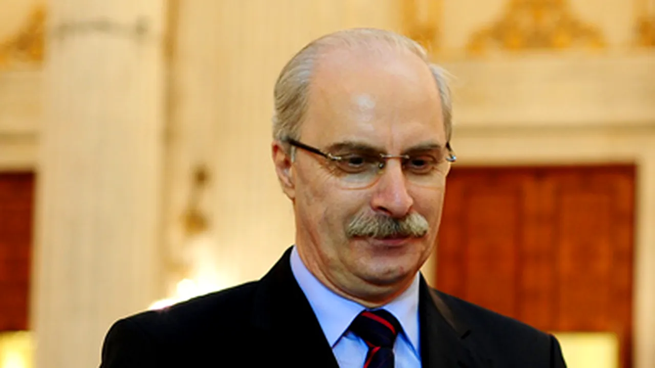 Bellu: Trebuie linişte la MTS, urmează doi ani preolimici