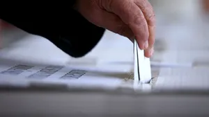 Măsuri pentru alegerile parlamentare: După ora 21 toată activitatea din secţii va fi filmată