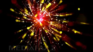 O rochie din fibre optice care îşi schimbă culoarea la cerere, creată de un designer britanic