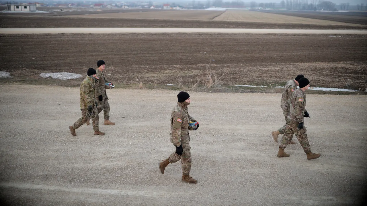Contractorii militari americani ar putea primi permisiunea de a merge în Ucraina