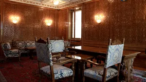 26 ianuarie. Obiecte primite cadou de Nicolae Ceauşescu, expuse în preajma zilei de naştere a fostului dictator