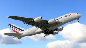 Un avion de pasageri al Air France a fost foarte aproape să lovească un vulcan din Africa