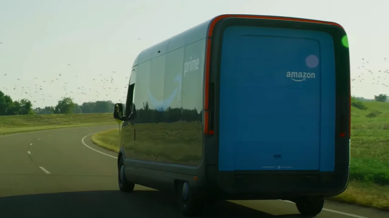 VIDEO Amazon prezintă prima furgonetă pentru livrare 100% electrică