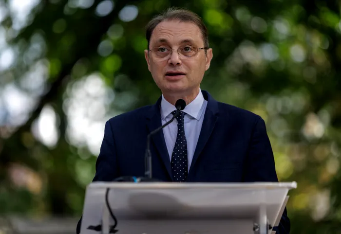 DECLARAȚII Ce șanse are Guvernul Luca Niculescu să fie învestit? Premierul desemnat: Destul de mari