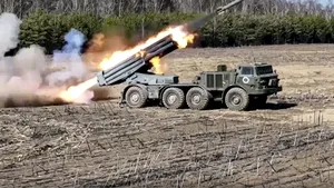Războiul din Ucraina, ziua 156. Rusia continuă asaltul pe frontul de est. Kremlinul spune că cifrele americane privind soldaţii ruşi ucişi sunt 