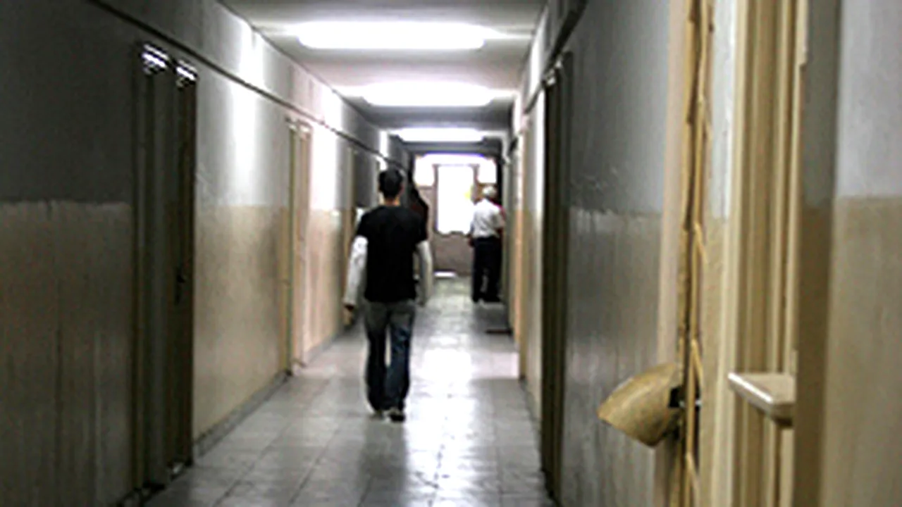 Studenţii din căminele UMF din Regie, nu au căldură