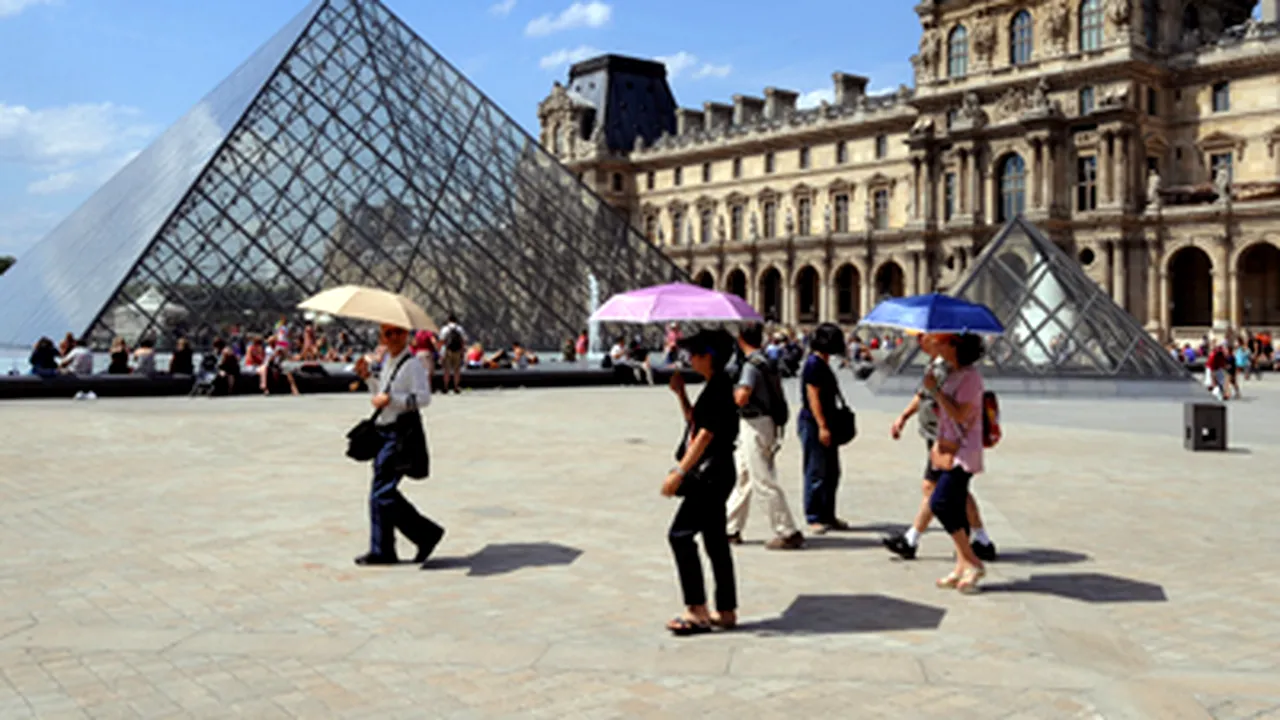 Toţi tinerii din UE vor avea acces gratuit la muzeele şi monumentele franceze