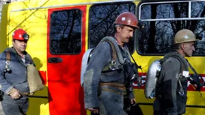 Ucraina: Cel puţin 90 de morţi în explozia minieră