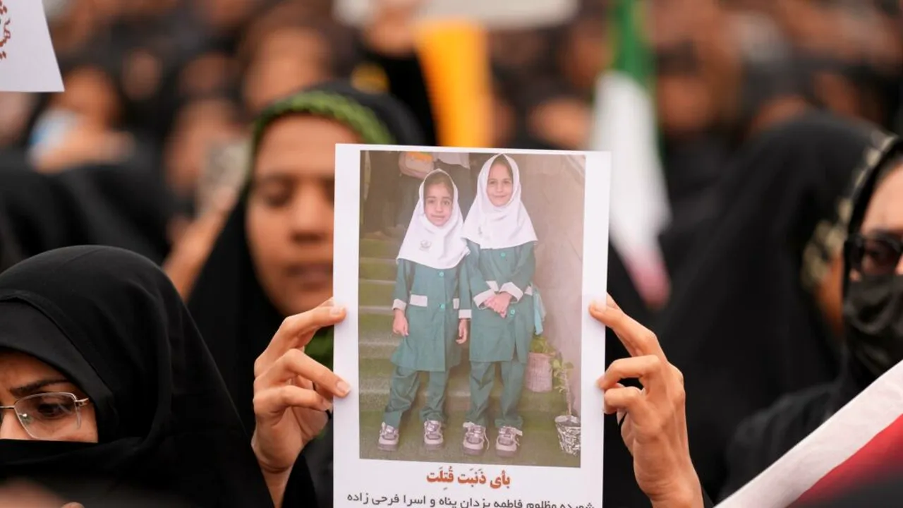 ONU: Bombardamentul de la școala de fete din Iran ar putea fi considerat crimă de război