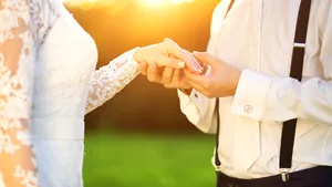 Un bărbat a divorţat de soţia care refuza 