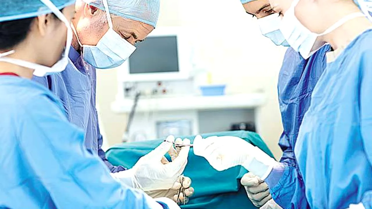 ​Coplata în sănătate, readusă pe ordinea de zi a Guvernului. Premierul Cîţu semnează singur o ordonanţă de urgenţă care reglementează plata în plus peste serviciul decontat la privat