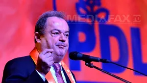 Blaga: PDL va depune amendamente la proiectul legii descentralizării şi îl va ataca la Curtea Constituţională