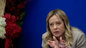 Giorgia Meloni consideră criticile lui Donald Trump la adresa Papei Leon al XIV-lea „inacceptabile”