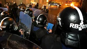 Budapesta: Confruntări între manifestanţi şi poliţie