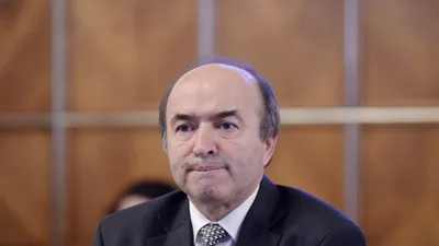 JUSTIȚIE UNBR critică decizia UAIC în cazul lui Tudorel Toader: „Avocatul nu trebuie confundat cu cel pe care îl apără”