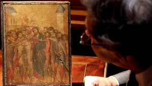 Capodoperă medievală, atârnată deasupra aragazului. A fost descoperită din întâmplare şi vândută la licitaţie cu 24 de milioane de euro