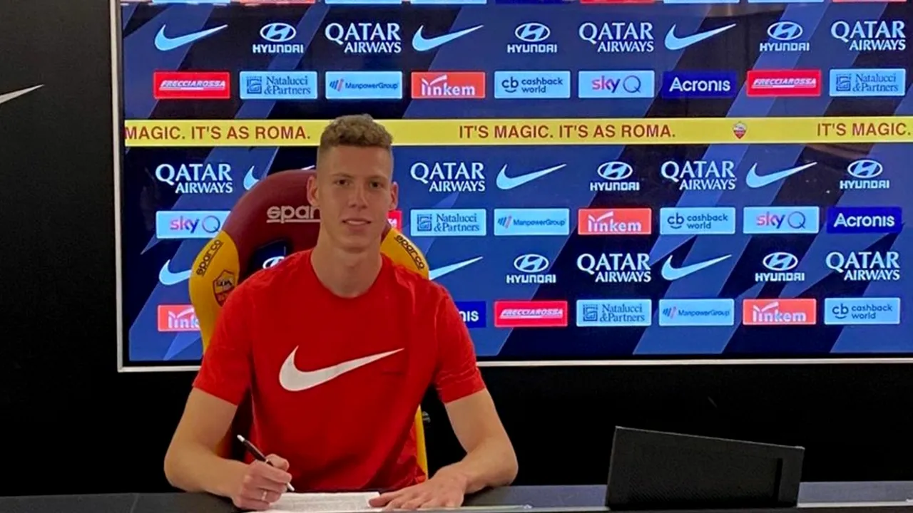 I-a luat faţa lui Dennis Man şi a semnat contractul carierei! Află cine este românul care s-a transferat la AS Roma
