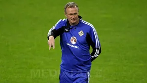 Selecţionerul Irlandei de Nord a convocat 25 de jucători pentru meciul contra României