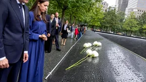 Nicușor Dan, alături de Mirabela Grădinaru, la Memorialul 9/11 din SUA