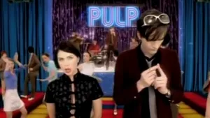 Soţia ministrului grec de finanţe ar putea fi studenta la care face referire cântecul 