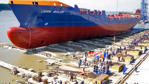 Val de îmbolnăviri: 41 de cazuri de coronavirus, depistate în 8 zile la Şantierul Naval Damen Galaţi