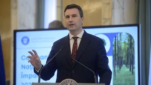 Contracte semnate pentru finanţarea a 426 de kilometri de trasee cicloturistice pe diguri