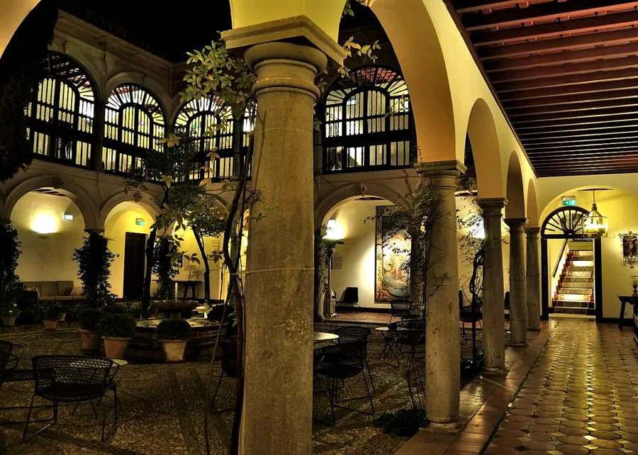   By Armando Gonzalez Alameda - Own work, CC BY-SA 3.0 es, https://commons.wikimedia.org/w/index.php?curid=35758708