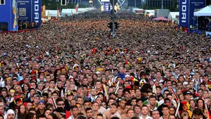 MEDIAFAX ZOOM: Finala Cupei Mondiale - Suporterii - GALERIE FOTO