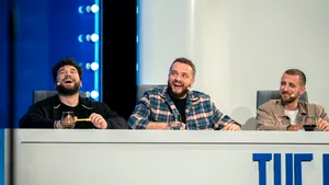 ,,The Mic” - singurul concurs de Stand Up Comedy din România, începe pe 26 ianuarie şi oferă premii de mii de euro!