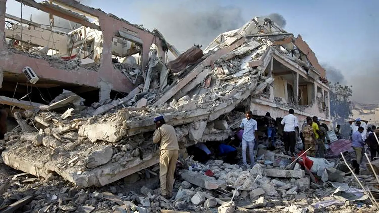 Bilanţul masacrului din Mogadishu a ajuns la 276 morţi şi peste 300 de răniţi