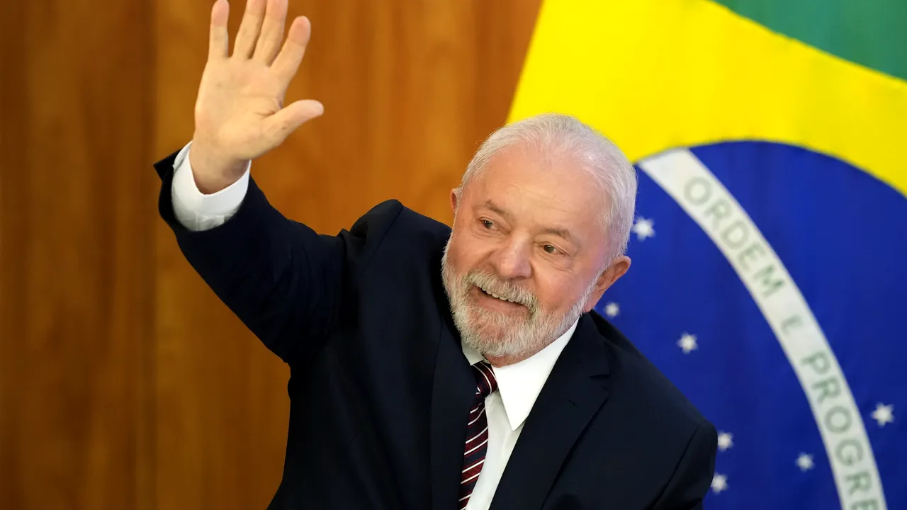 Lula da Silva afirmă că Grupul BRICS nu va rivaliza cu organizaţii precum G7 ori cu Statele Unite