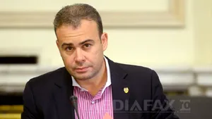 Darius Vâlcov ar fi dat peste un milion de lei, în 2013, pentru achiziţia de tablouri