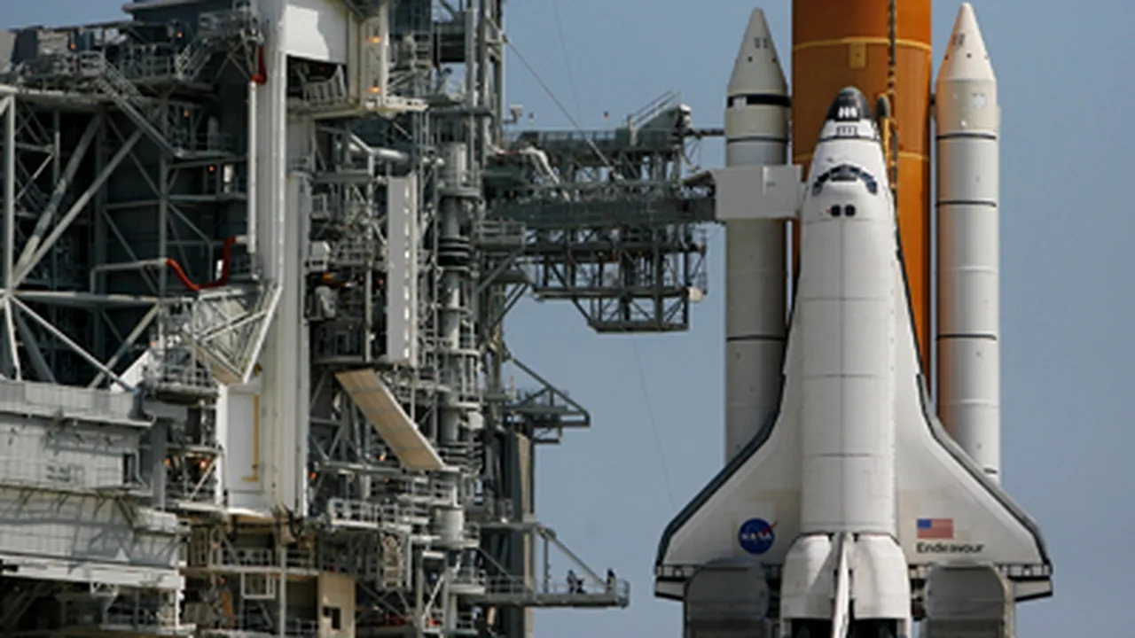 NASA a descoperit cauza scurgerilor de hidrogen la rezervorul navetei Endeavour