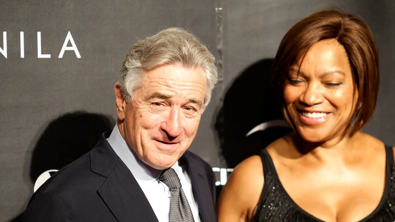 Soţia lui Robert De Niro contestă acordul prenupţial: Actriţa cere jumătate din averea acestuia, de 500 milioane dolari, în procesul de divorţ