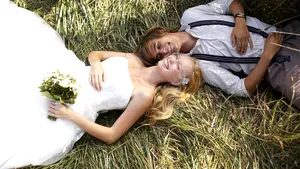 Şi-au spus „DA“ din ţări diferite. Căsătorie oficiată în acelaşi timp în două ţări: Norvegia şi Suedia