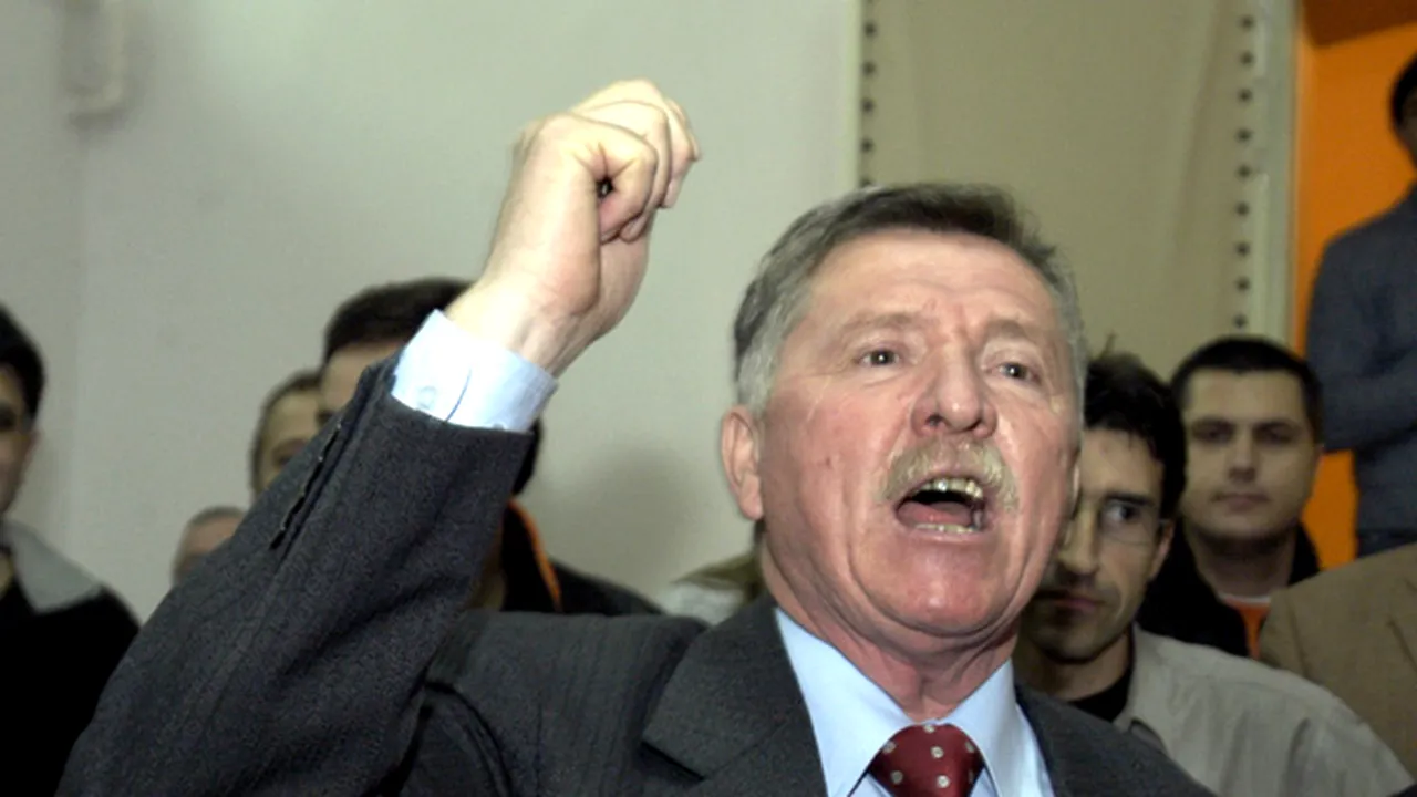 Mihail Hărdău vrea ca fiecare lider de sindicat din învăţământ să fie obligat să predea