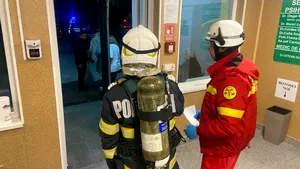 Incendiu la secția de Psihiatrie a Spitalului Județean Deva. 26 de pacienți evacuați