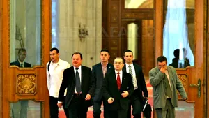 Boc: Cine crede că o funcţie publică e doar pentru el şi familia lui, n-are ce căuta în PDL